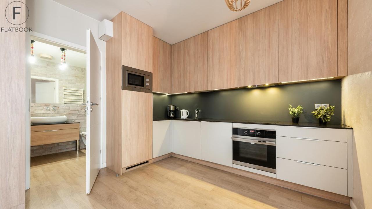 Flatbook - City Center Spa Apartments Torunska Гданск Екстериор снимка