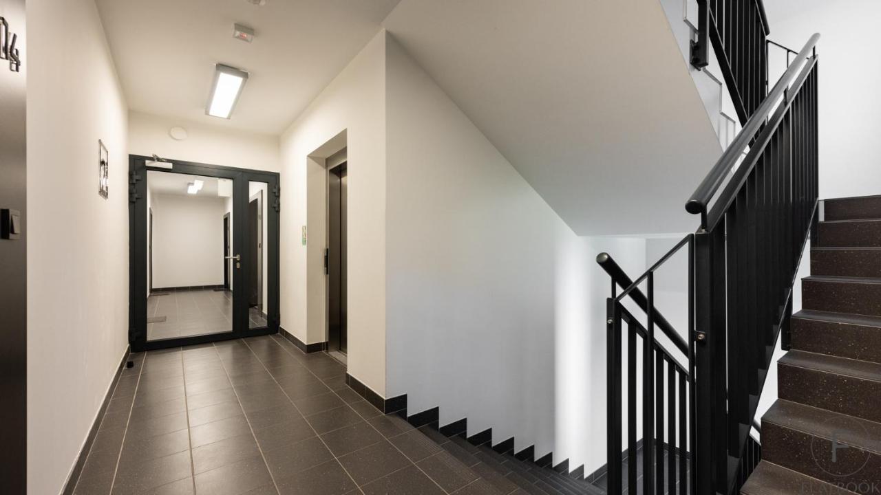 Flatbook - City Center Spa Apartments Torunska Гданск Екстериор снимка