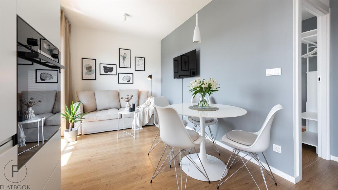 Flatbook - City Center Spa Apartments Torunska Гданск Екстериор снимка