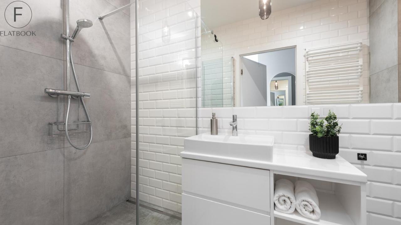 Flatbook - City Center Spa Apartments Torunska Гданск Екстериор снимка