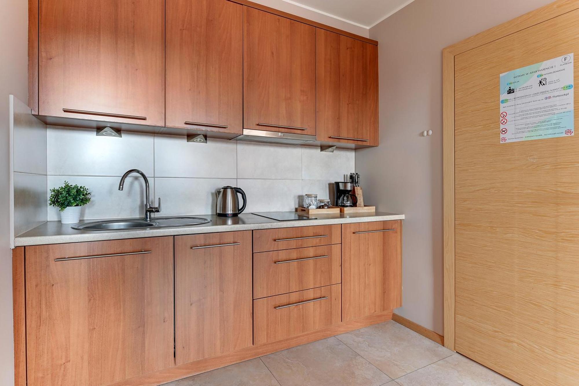 Flatbook - City Center Spa Apartments Torunska Гданск Екстериор снимка